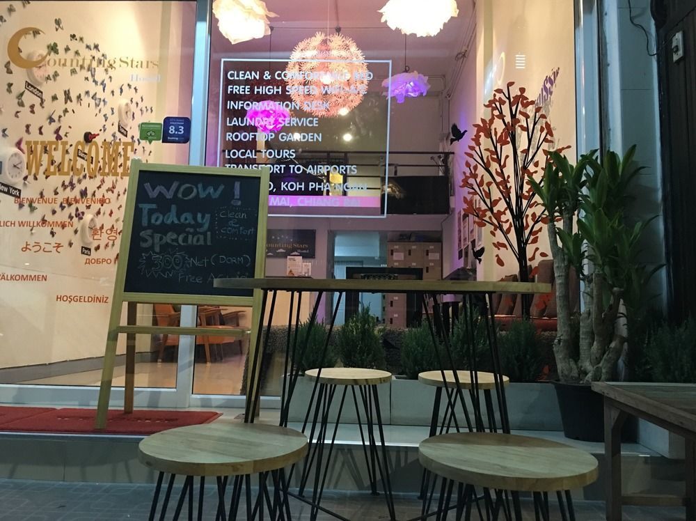 Counting Stars Hostel Bangkok Exteriör bild